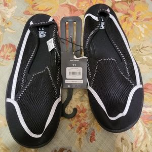 Athletic Works shoes
